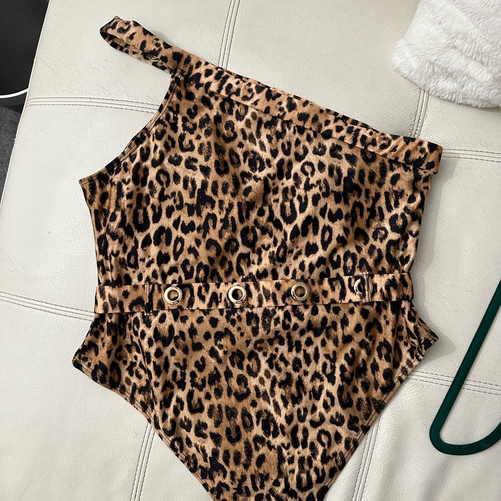 River Island  Resort Leopard print Bathing suits Size 18 Brand New Sexy looking - Picture 4 of 4